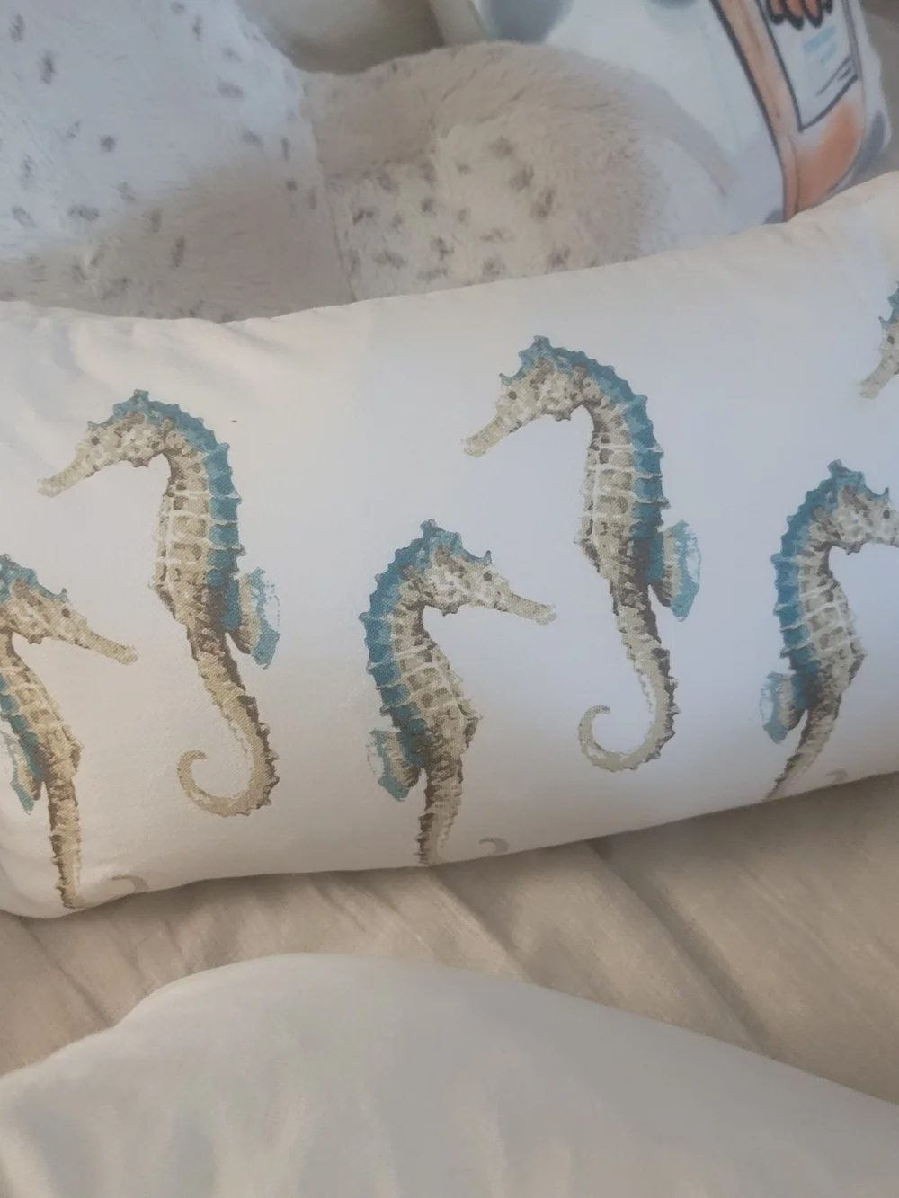 Coastal Seahorse Decorative Lumbar Pillow - White/Blue Set Of 2